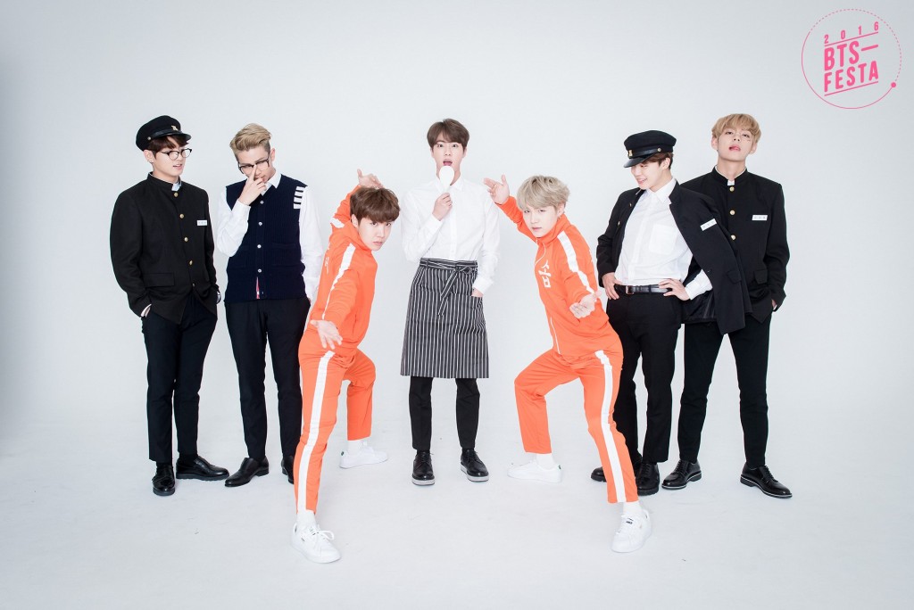 BTS-FESTA-2016-BTS-3rd-Anniversary-Real-Family-Picture-20