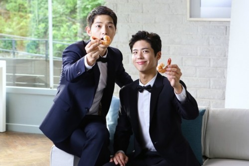Song-Joong-Ki-Park-Bo-Gum-Dominos-6
