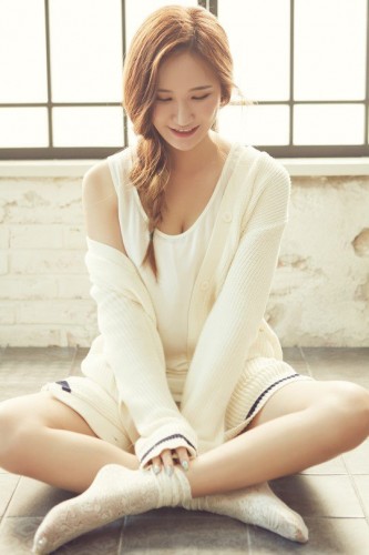 EXID_1472616965_10