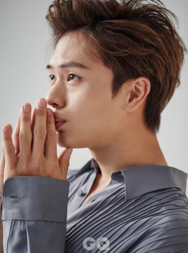 Sungjae_1487744926_gq4